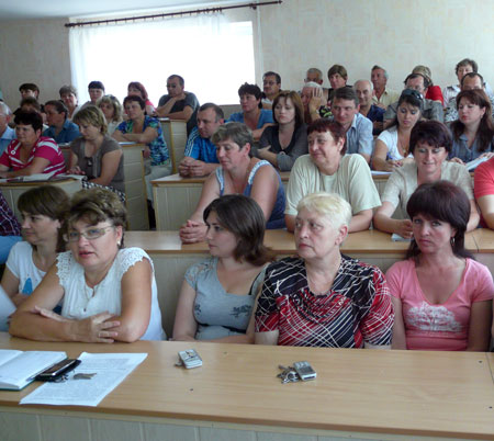 Фото 2. “Звіт директора ” width=